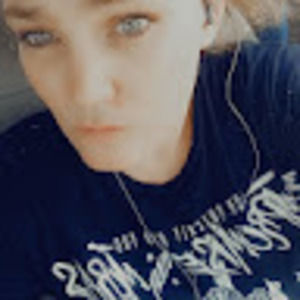 Meet your Posher, Alisha